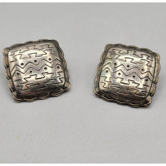 Vintage Southwestern Style Stud Earrings Post Backs for Pierced Ears Silver Tone - Picture 1 of 2